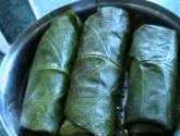 Steaming Curried Patra Taro Leaves